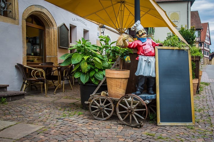 restaurant, meal, menu-2623093.jpg